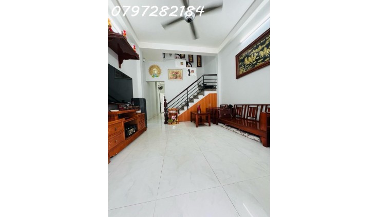 BÁN NHÀ HIỆP PHÚ,2 TẦNG TRUNG TÂM LÊ VĂN VIỆT,QUÂN 9,THỦ ĐỨC NHỈNH 4X TỶ